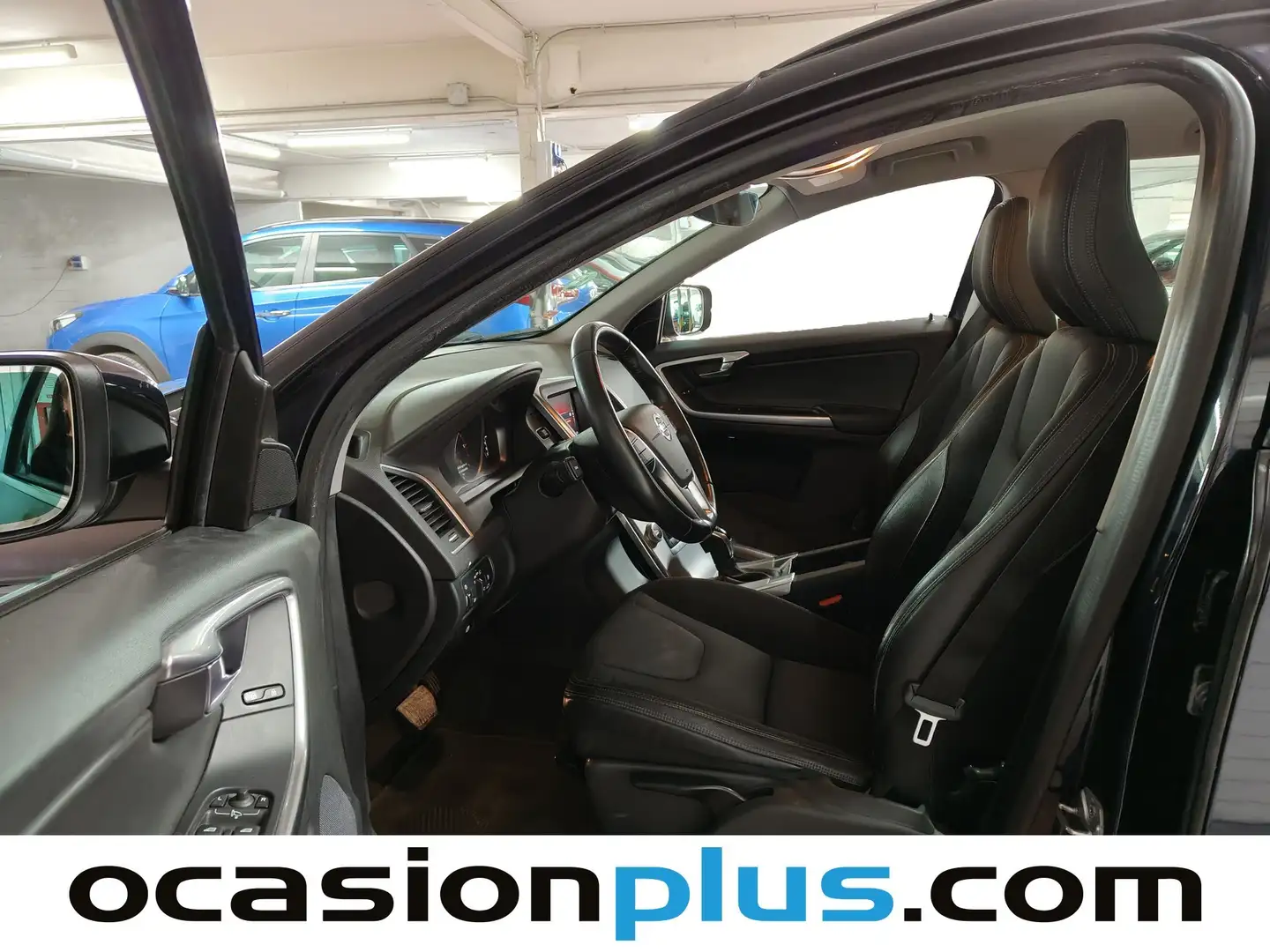 Foto Volvo XC60 Volvo XC60 D3 Momentum Auto (150 CV)