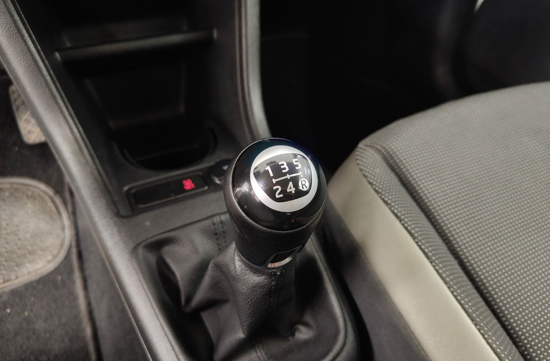 Volkswagen up! High up! 1.0 - foto 5