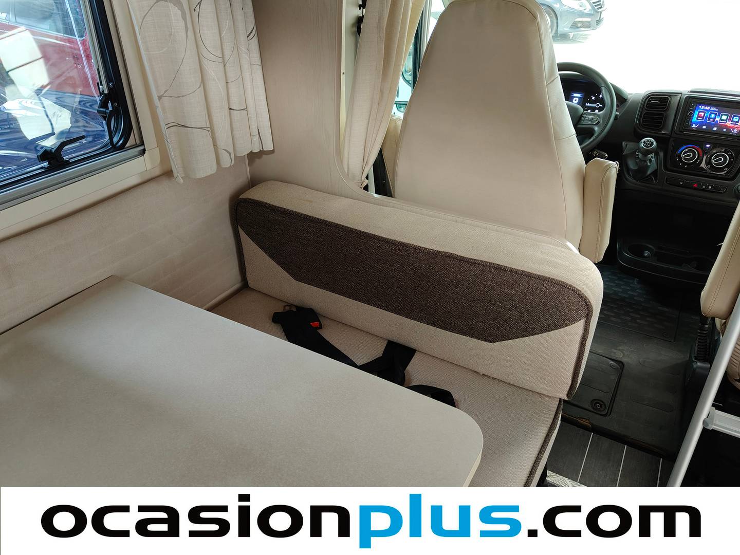 Foto asientos traseros Rimor Seal 3 Rimor Seal 3 Rimor Seal 3 (140CV) 6 Plazas