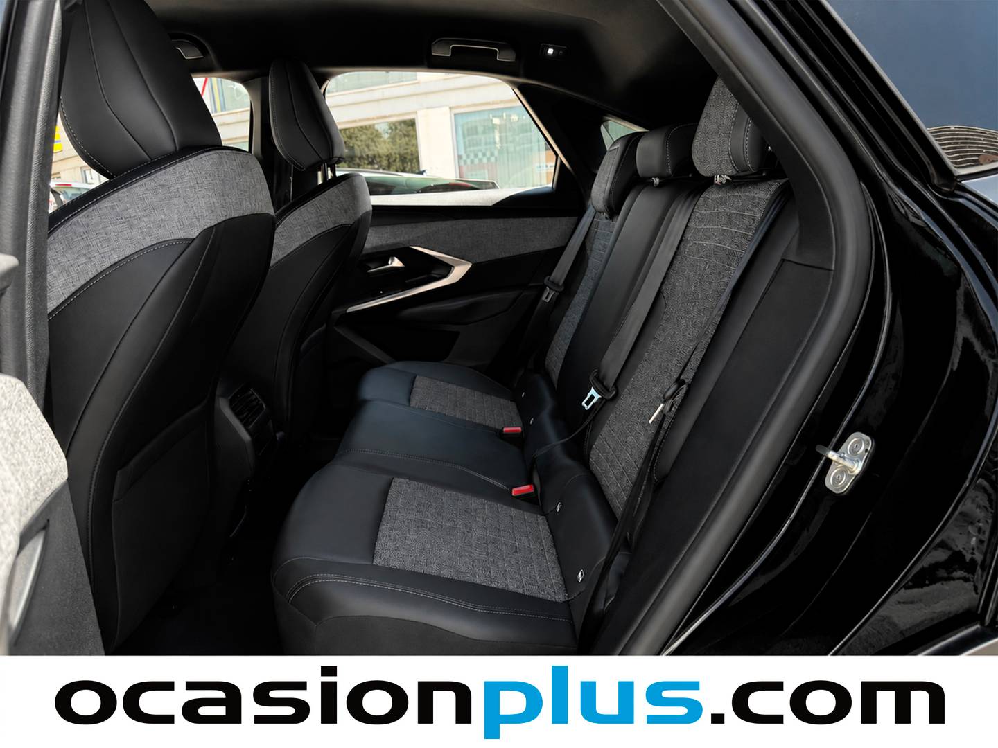 Foto asientos traseros Peugeot 3008 Hybrid Peugeot 3008 Hybrid 145 Allure eDCS6 (145 CV)