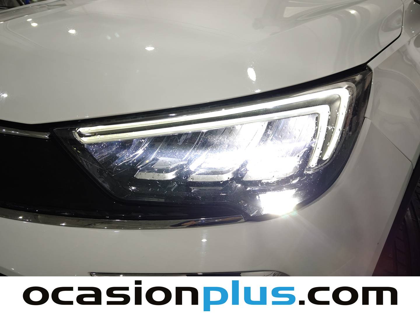 Foto Opel Crossland Opel Crossland 1.5D Business Elegance Auto (120 CV)