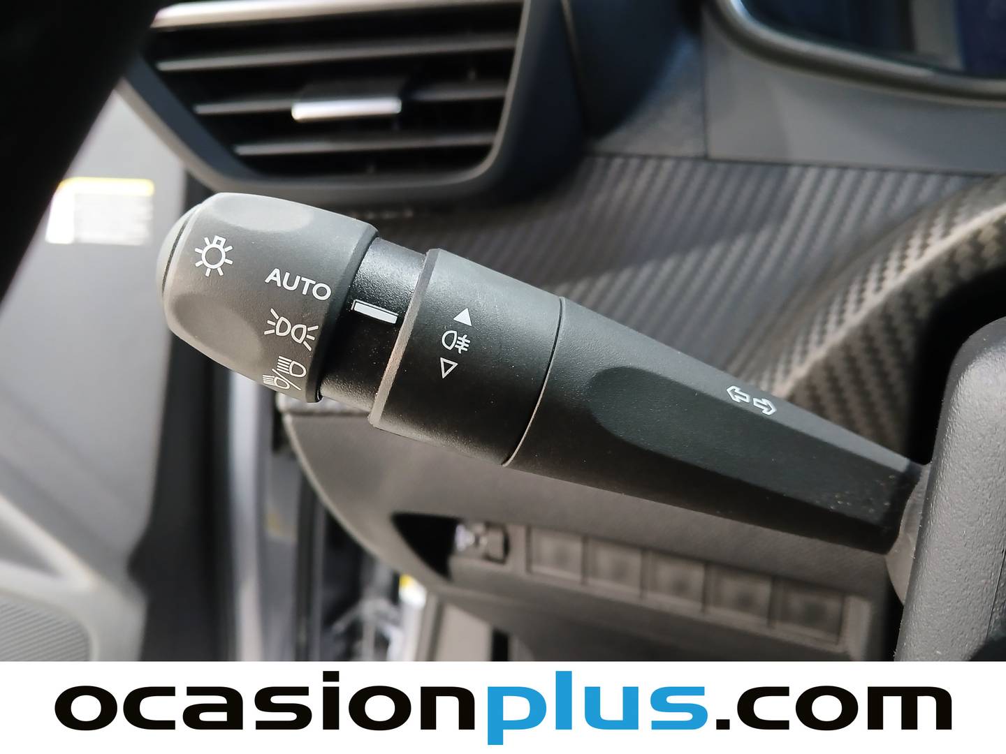 Acabados Peugeot 2008 Peugeot 2008 Allure Hybrid eDCS6 (145 CV)