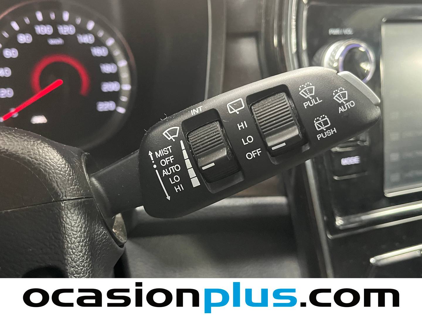 Foto SsangYong Tivoli Ssangyong Tivoli G12T Urban Plus (128 CV)