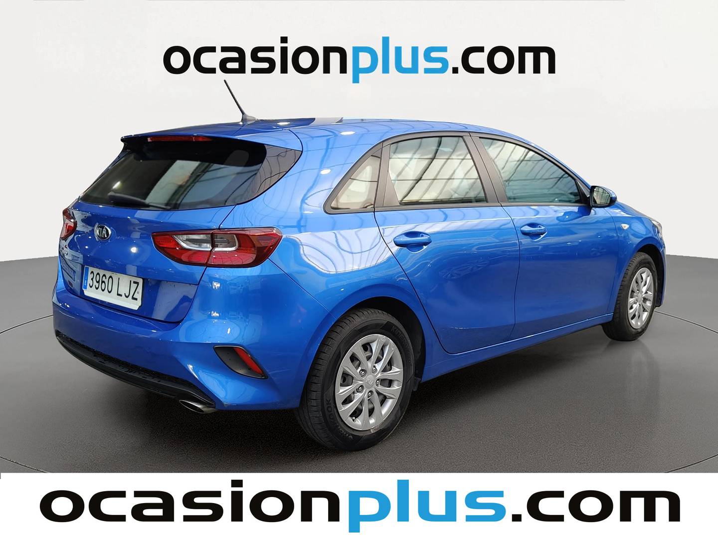 Foto trasera KIA Ceed KIA Ceed 1.4 CVVT (100 CV) derecha