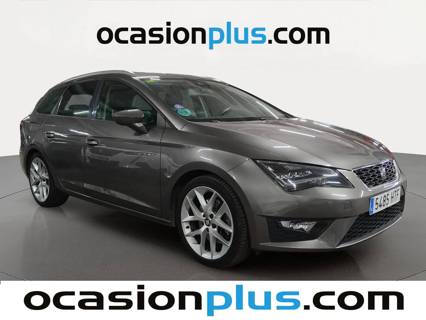 Foto delantera Seat León Seat León ST 1.8 TSI S&S FR (180 CV) derecha