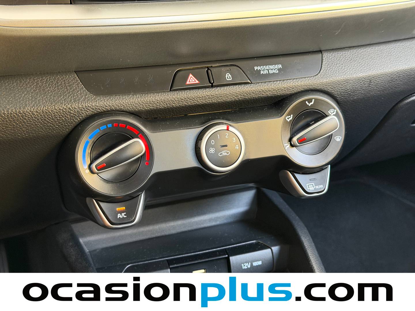 Extras del KIA Stonic KIA Stonic 1.2 DPi Concept (84 CV)