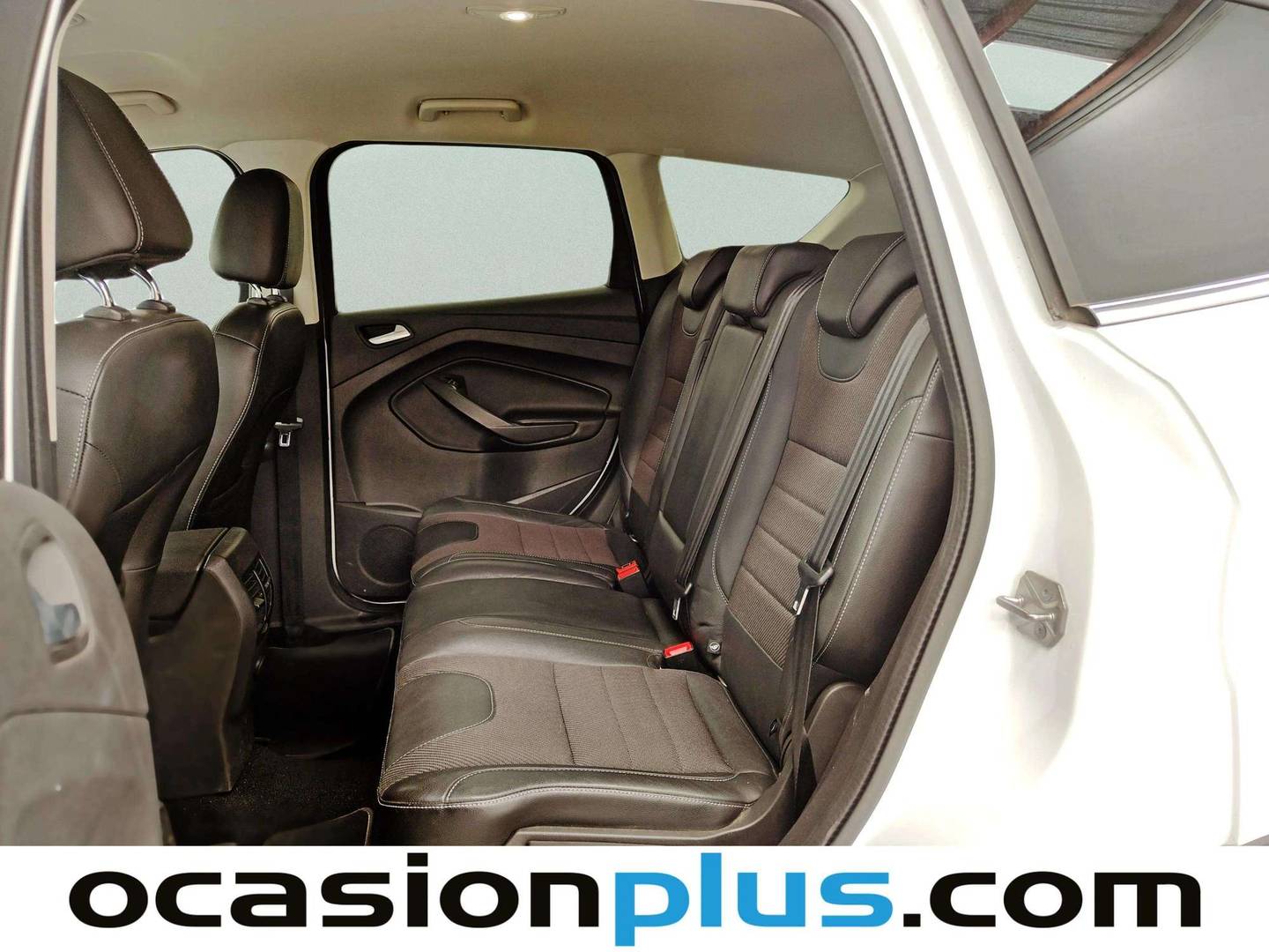 Foto asientos traseros Ford Kuga Ford Kuga 1.5 EcoBoost S&S Titanium 4x2 (150 CV)