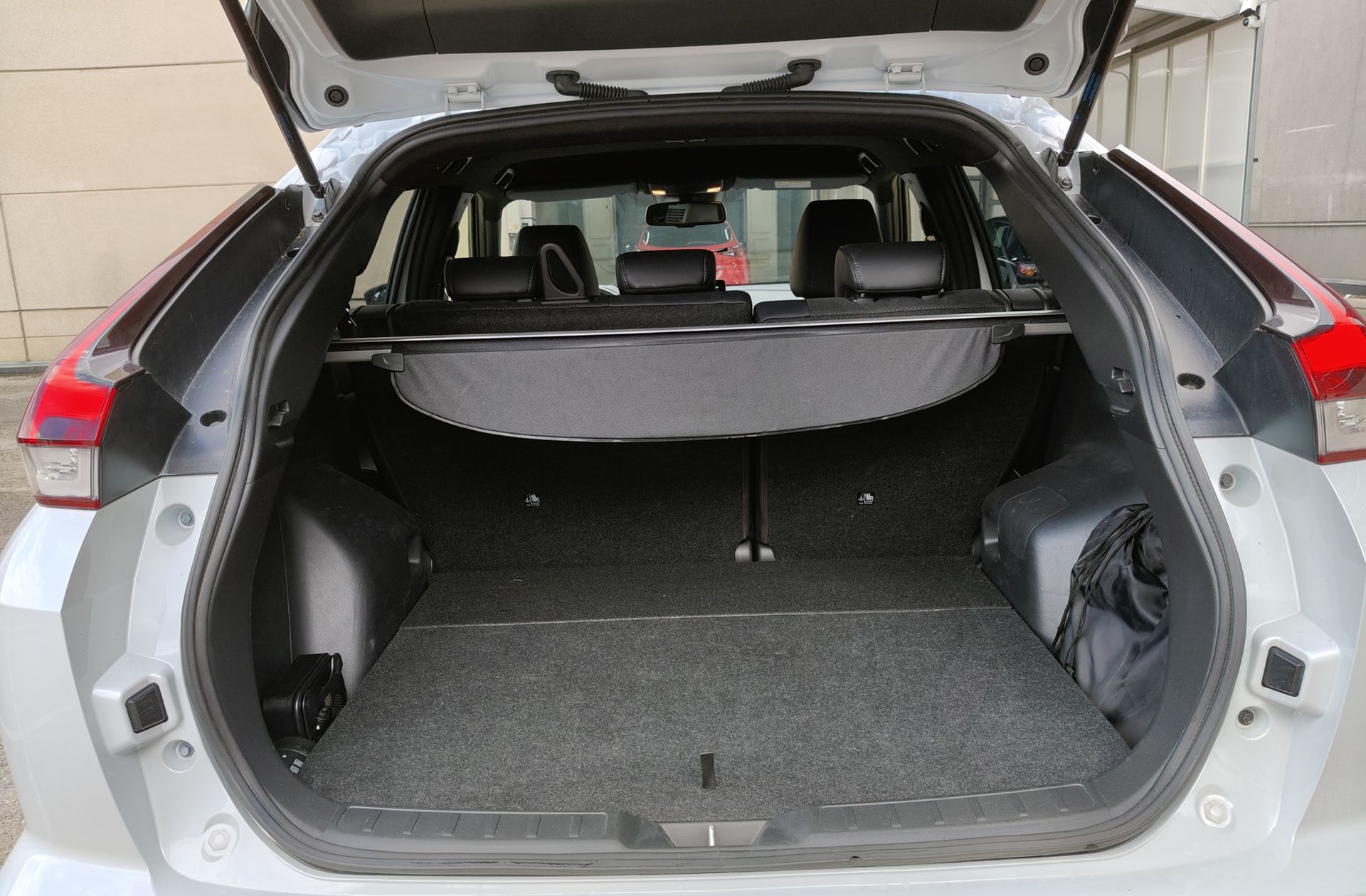 Mitsubishi Eclipse Cross 2.4 PHEV Kaiteki 4WD - foto 16