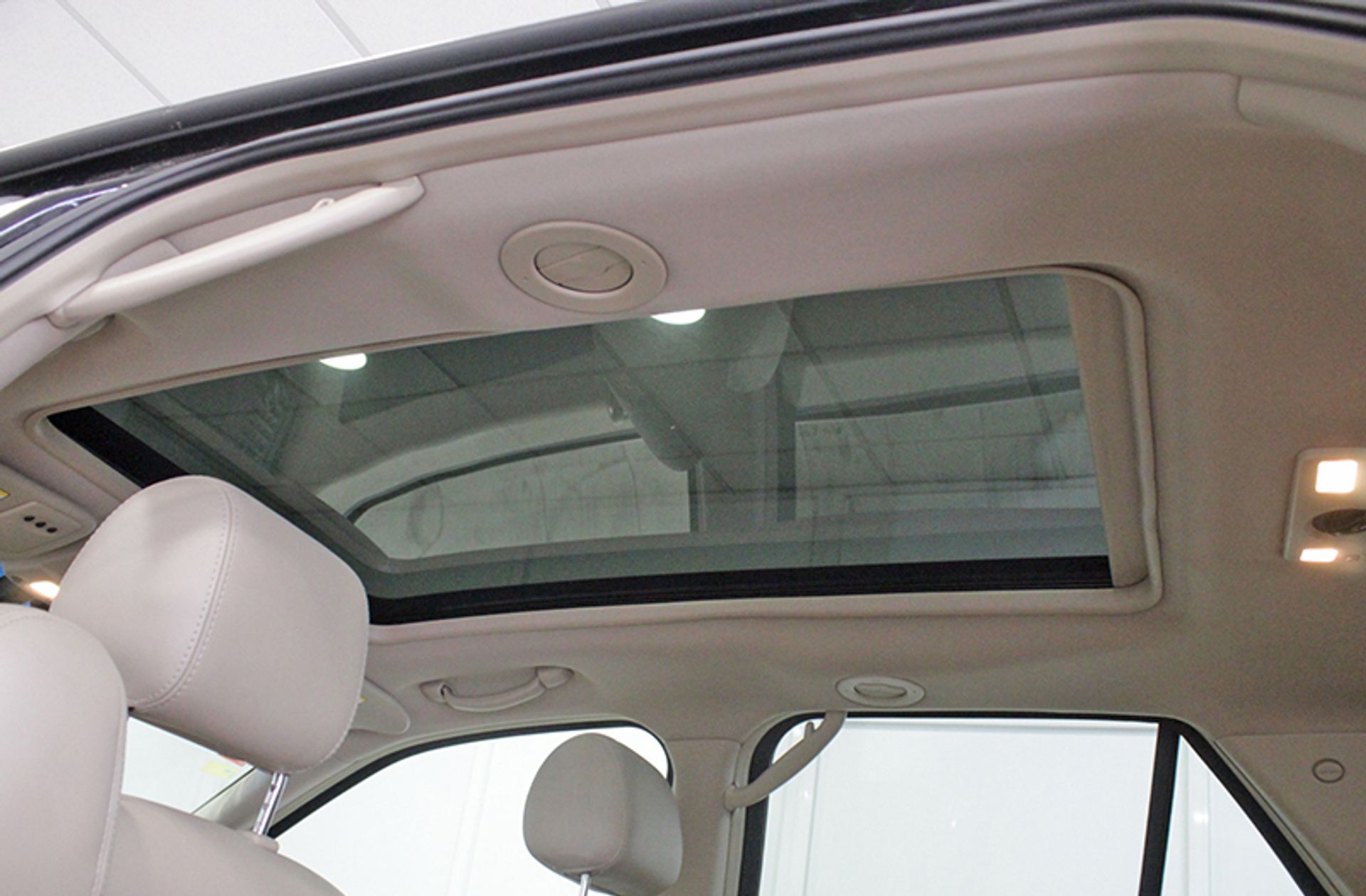Cadillac SRX 4.6 V8 Sport Luxury 7 plazas - foto 10
