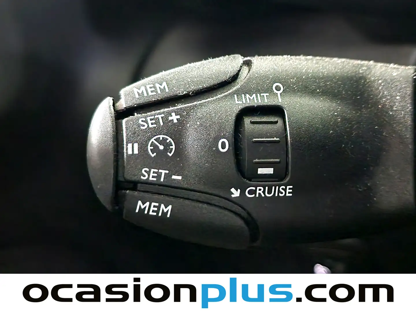 Foto Citroën C3 Aircross Citroen C3 Aircross PureTech 130 Shine Pack EAT6 (131 CV)