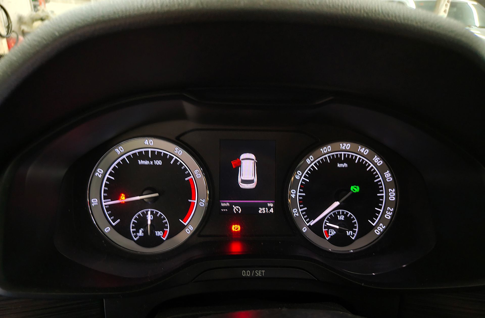 Škoda Kodiaq 1.5 TSI Ambition 4x2 DSG - foto 24