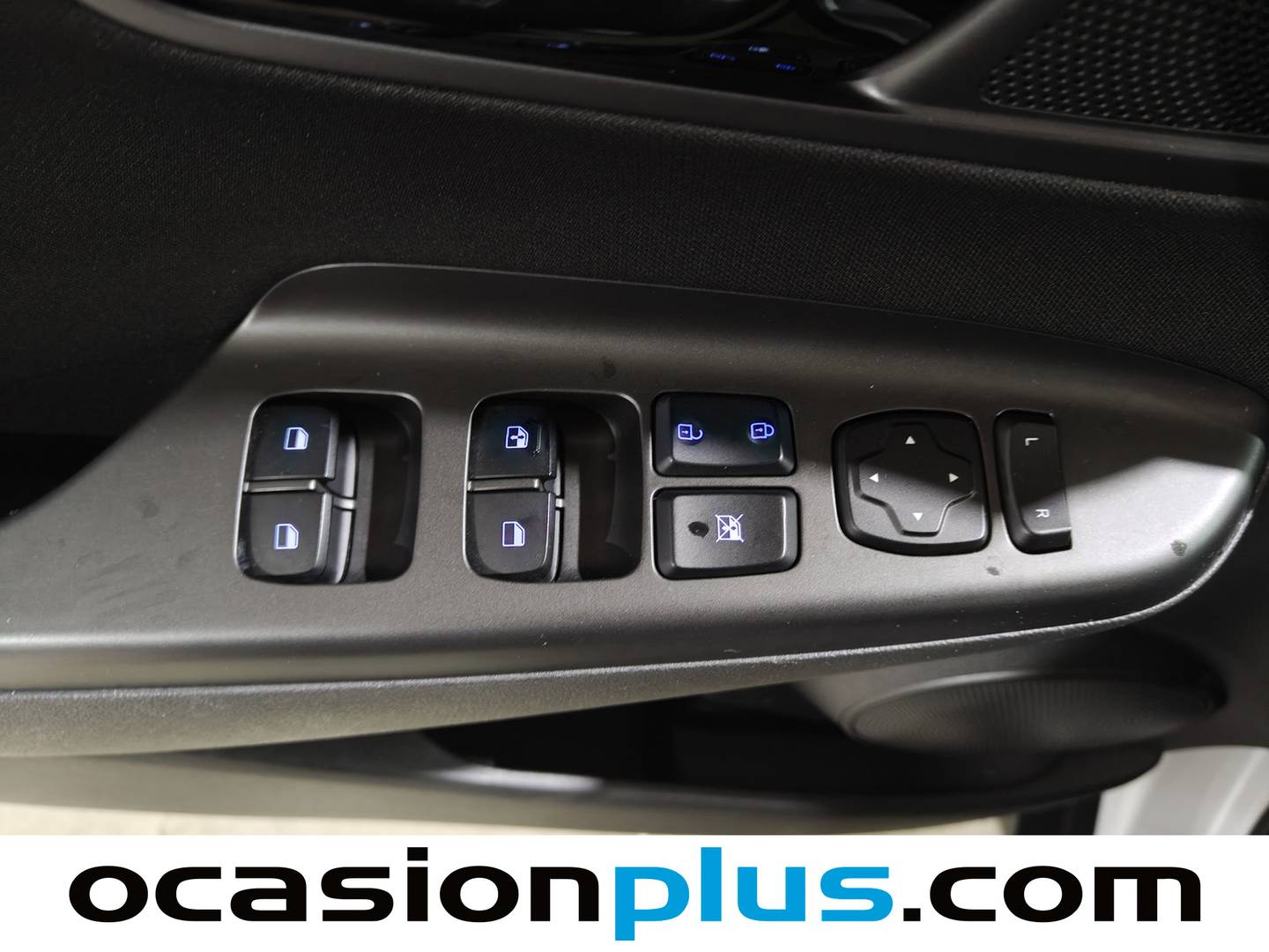 Foto Hyundai Kona Hyundai Kona 1.6 GDI HEV Klass DT (141 CV)