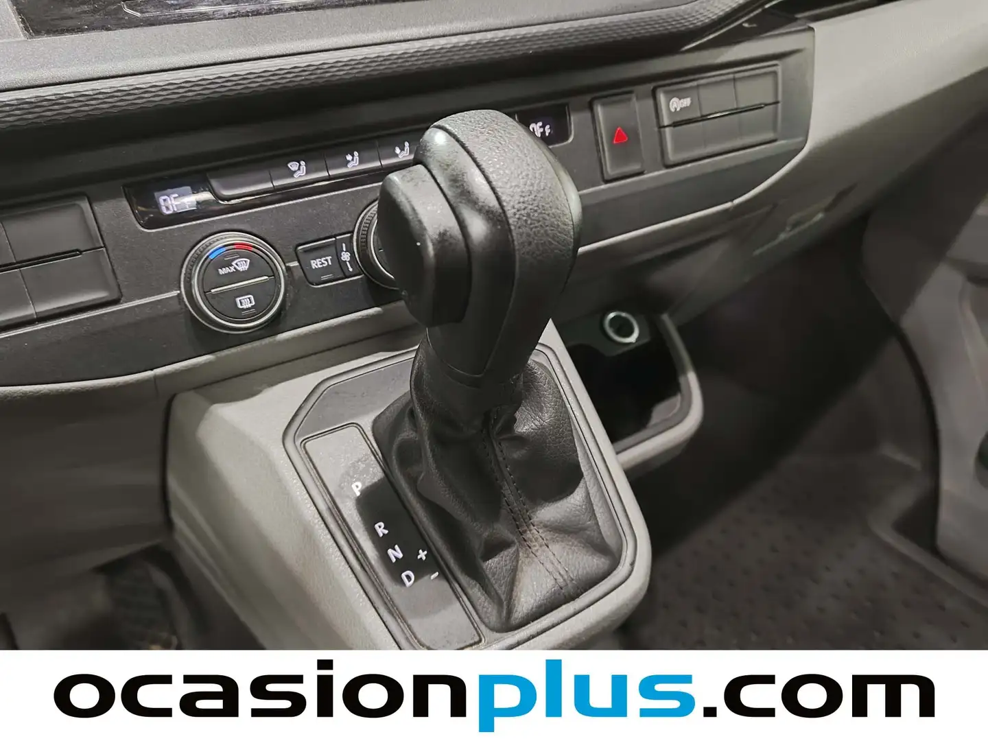 Foto Volkswagen Caravelle Volkswagen Caravelle 2.0 TDI BMT  ( 9 Plazas ) (150 CV) DSG