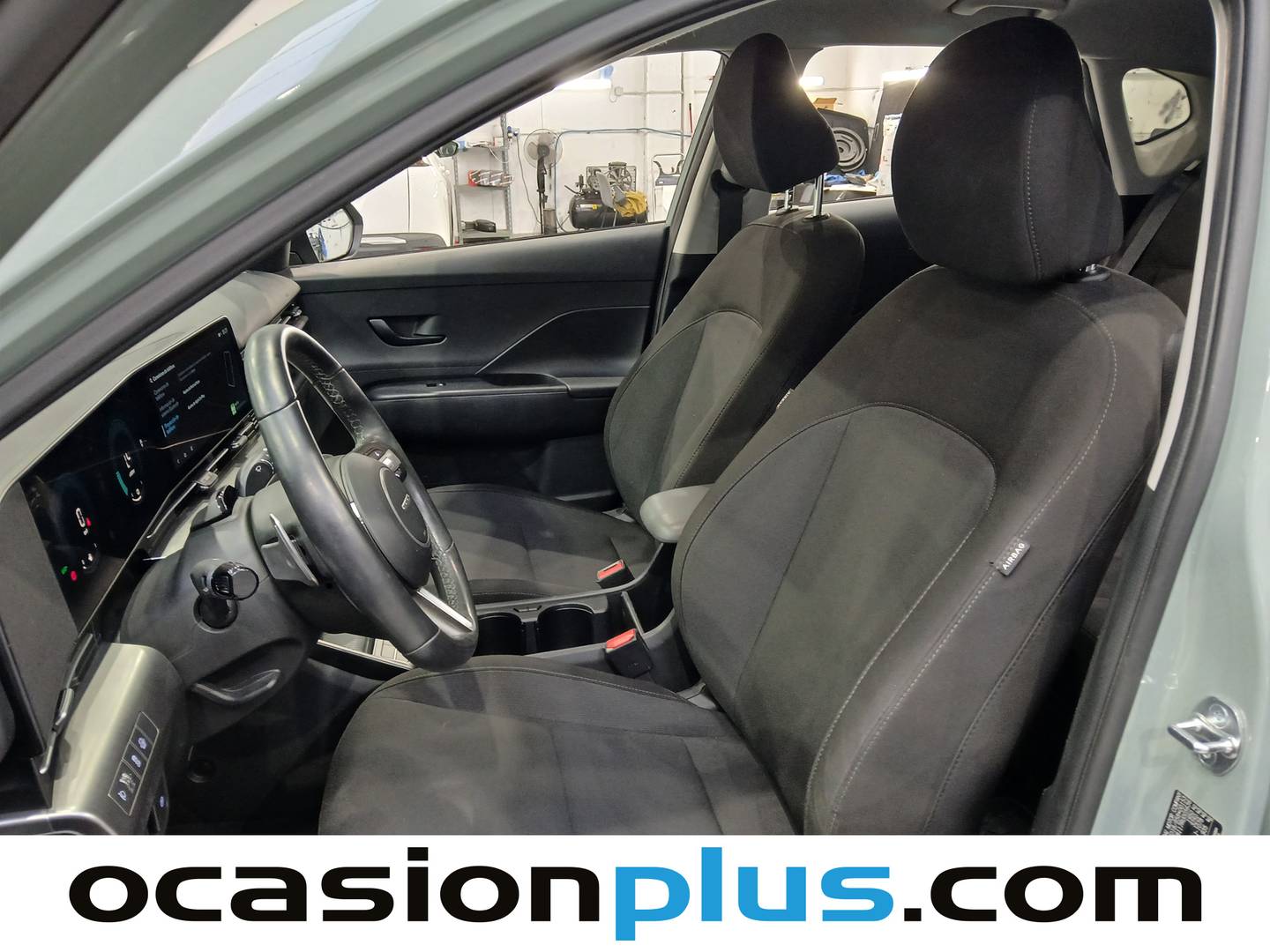 Foto Hyundai Kona Hyundai Kona 1.6 GDI HEV Maxx DCT (141 CV)