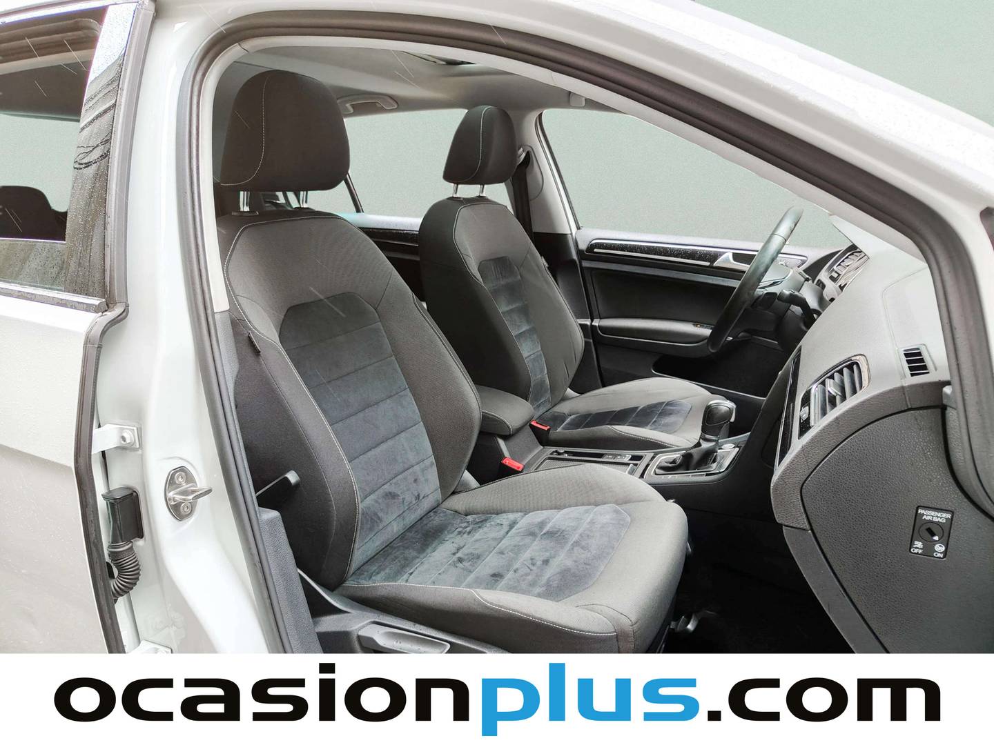 Volkswagen Golf Volkswagen Golf Sport 1.4 TSI BMT ACT Tech (150 CV) DSG Pack R-Line seminuevo