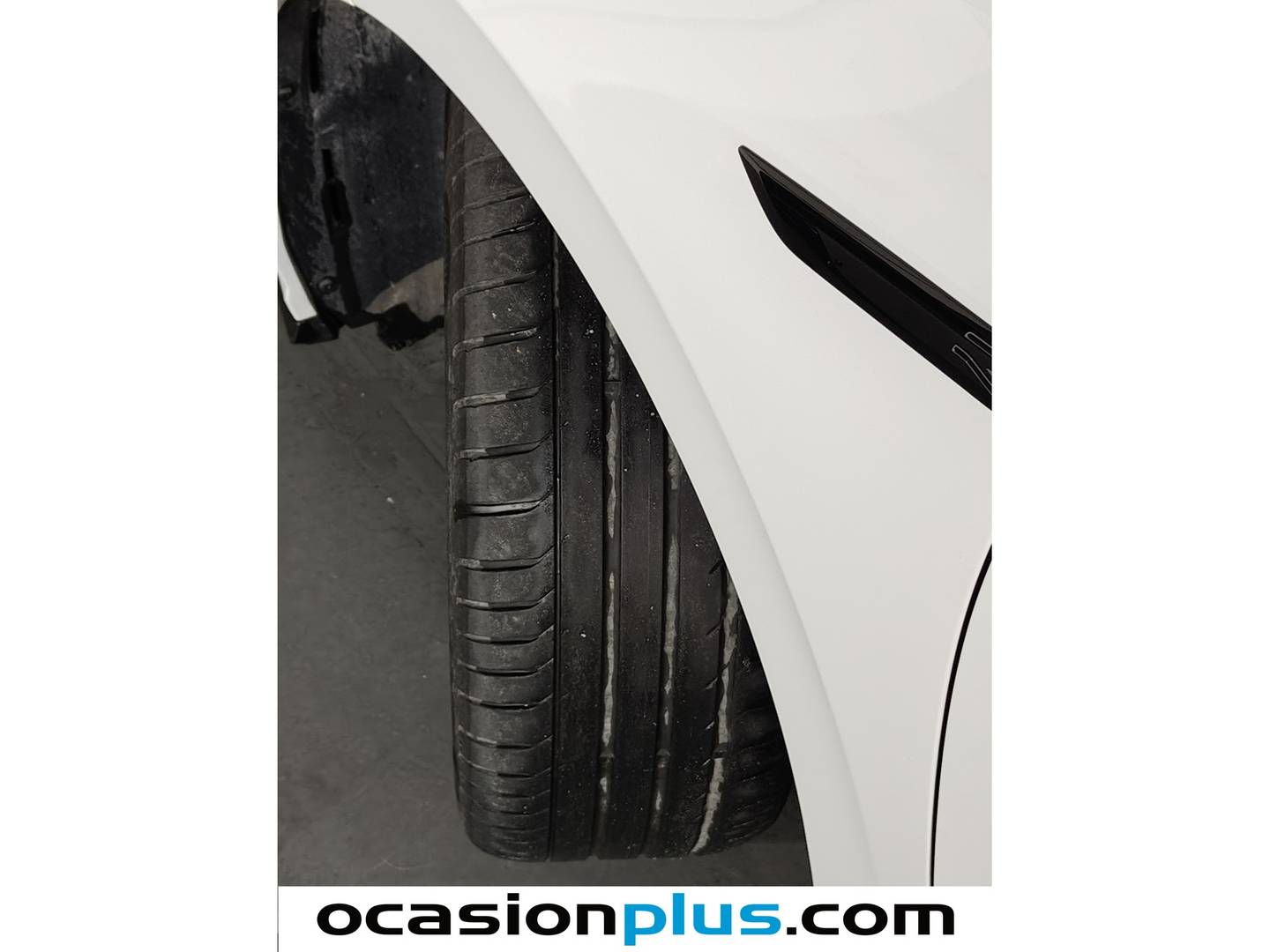 Volkswagen Golf Volkswagen Golf R-Line 1.5 eTSI (150 CV) DSG seminuevo