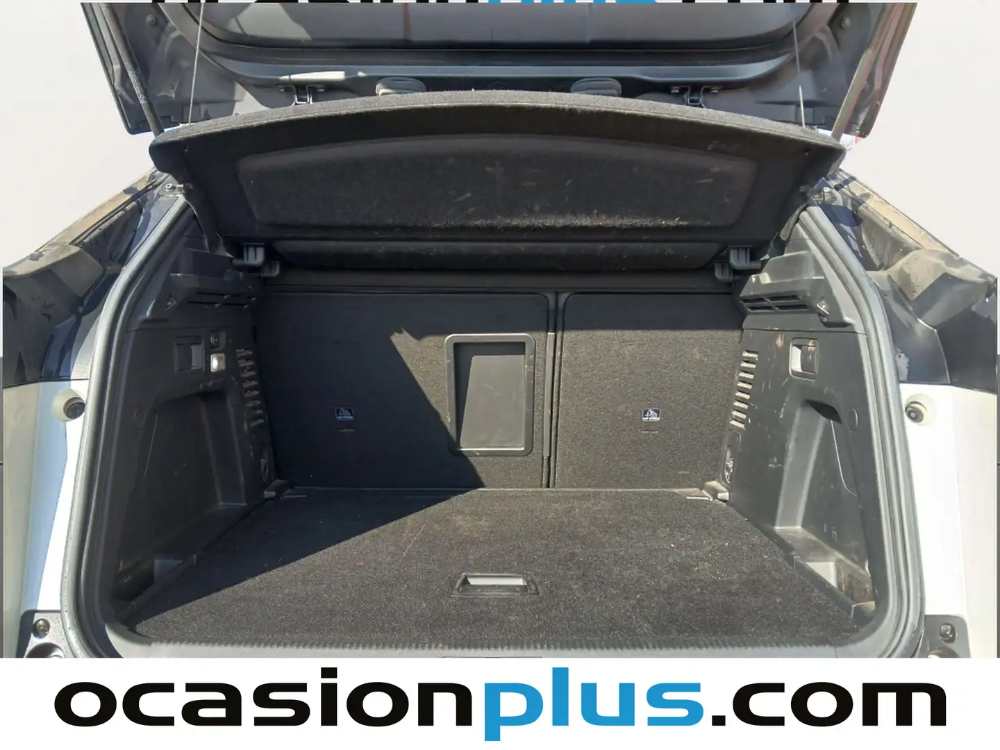 Foto Peugeot 3008 Peugeot 3008 PureTech 130 S&S GT Line (130 CV)