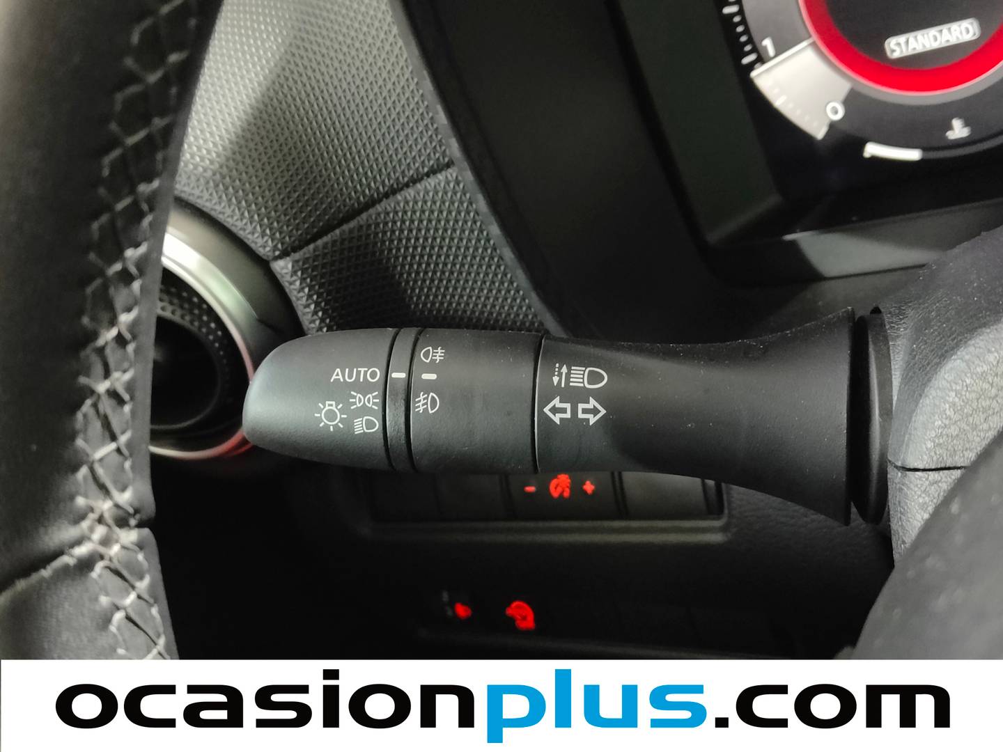 Foto Nissan JUKE Nissan Juke DIG-T N-Connecta 4x2 (114 CV)