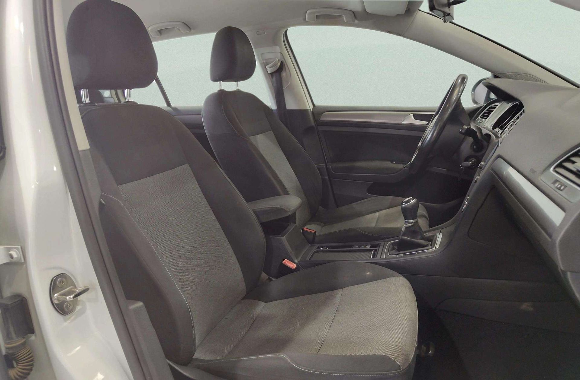 Volkswagen Golf Special Edition 1.2 TSI BMT - foto 14
