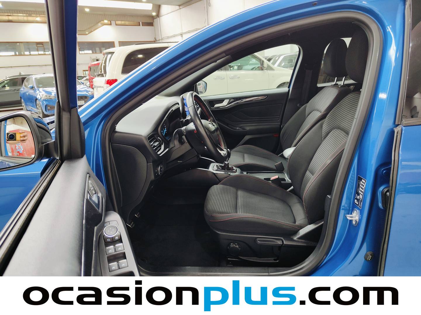 Foto asientos delanteros Ford Focus Ford Focus 1.0 Ecoboost S&S ST-Line (125 CV)