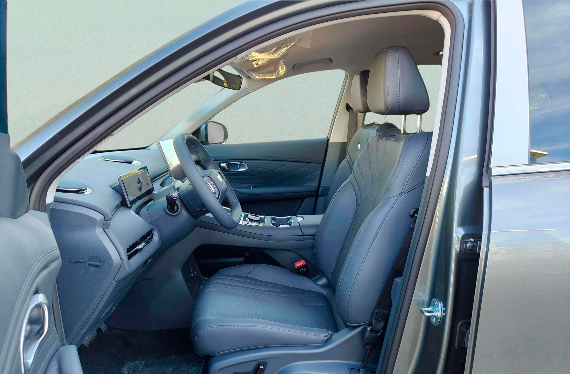 Geely Starray EM-i 1.5 PHEV Pro - foto 12