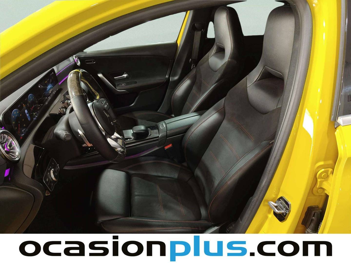 Foto asientos delanteros Mercedes Clase A Mercedes Clase A 180 d (116 CV) Pack AMG