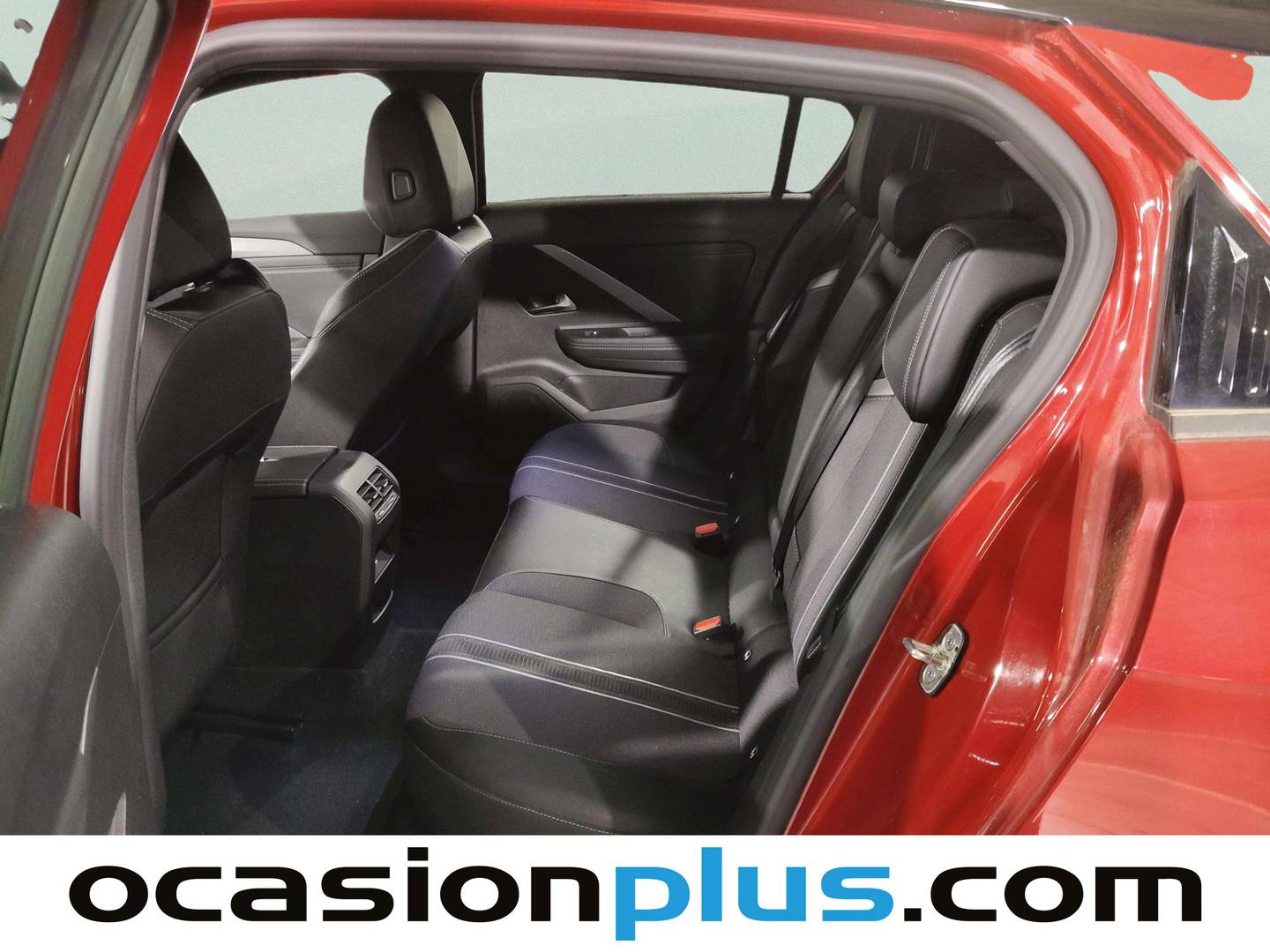Foto asientos traseros Opel Astra Opel Astra 1.5D DTH GS Auto (130 CV)