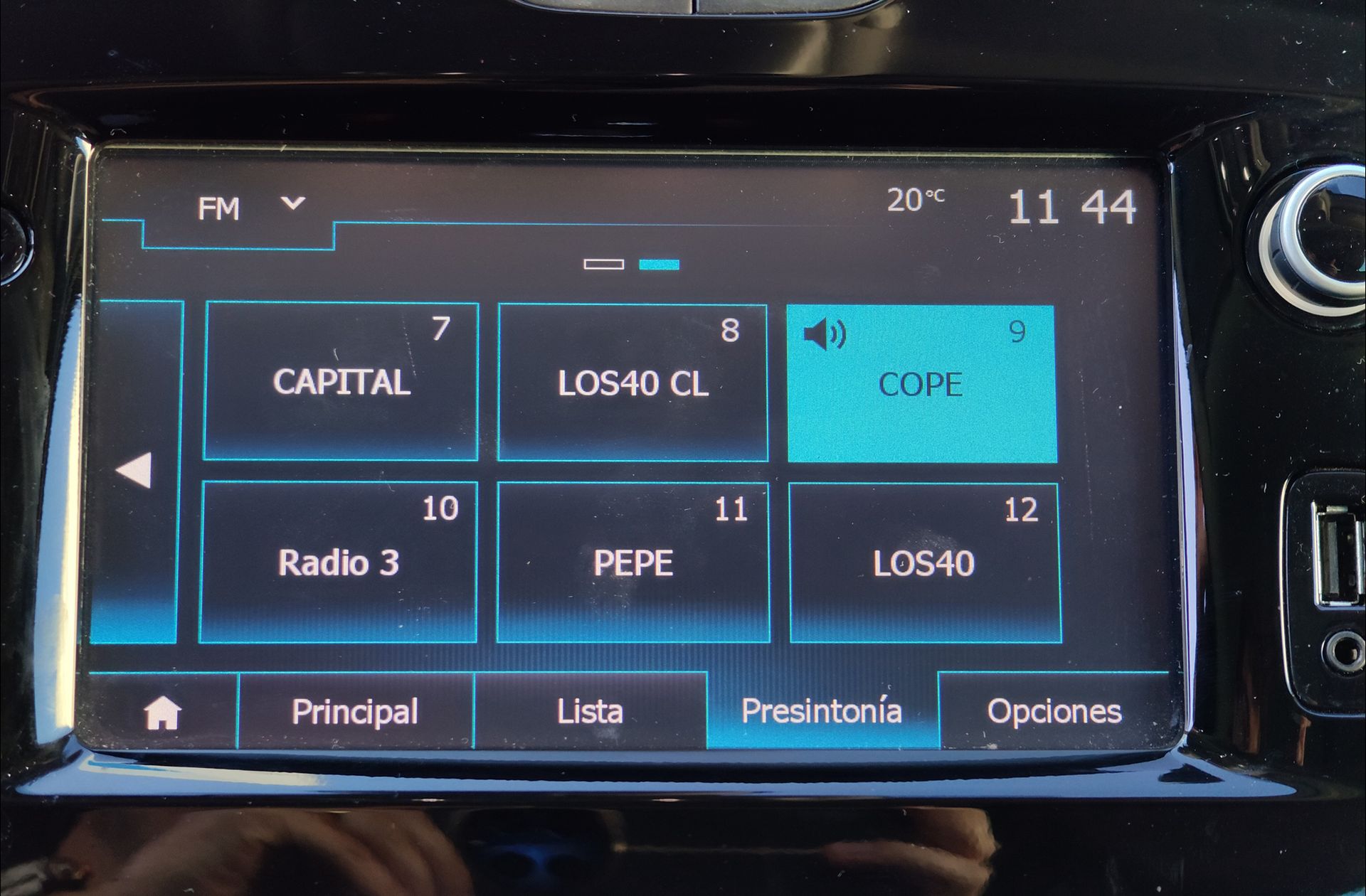 Renault Clio Zen Energy dCi - foto 32