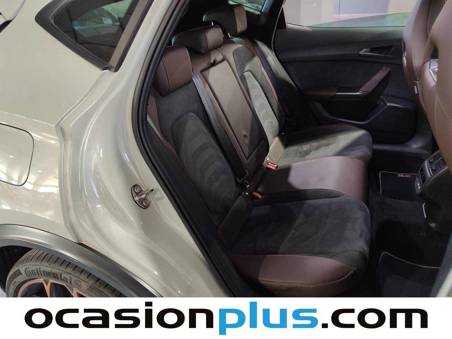 Foto Cupra Formentor CUPRA Formentor 2.5 TSI VZ5 Taiga Grey 4Drive DSG (390 CV)