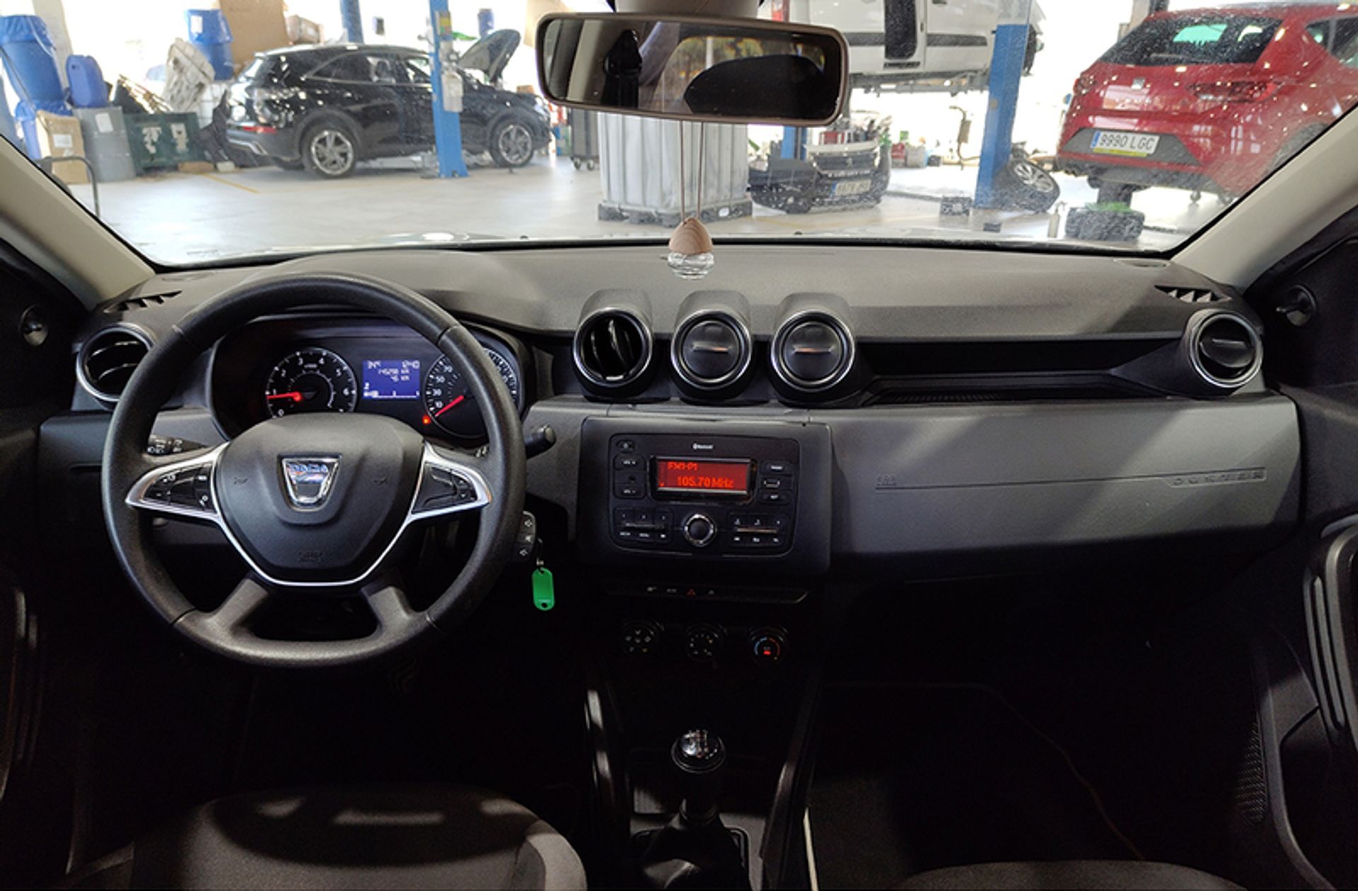 Dacia Duster Essential 1.6 4x2 - foto 6