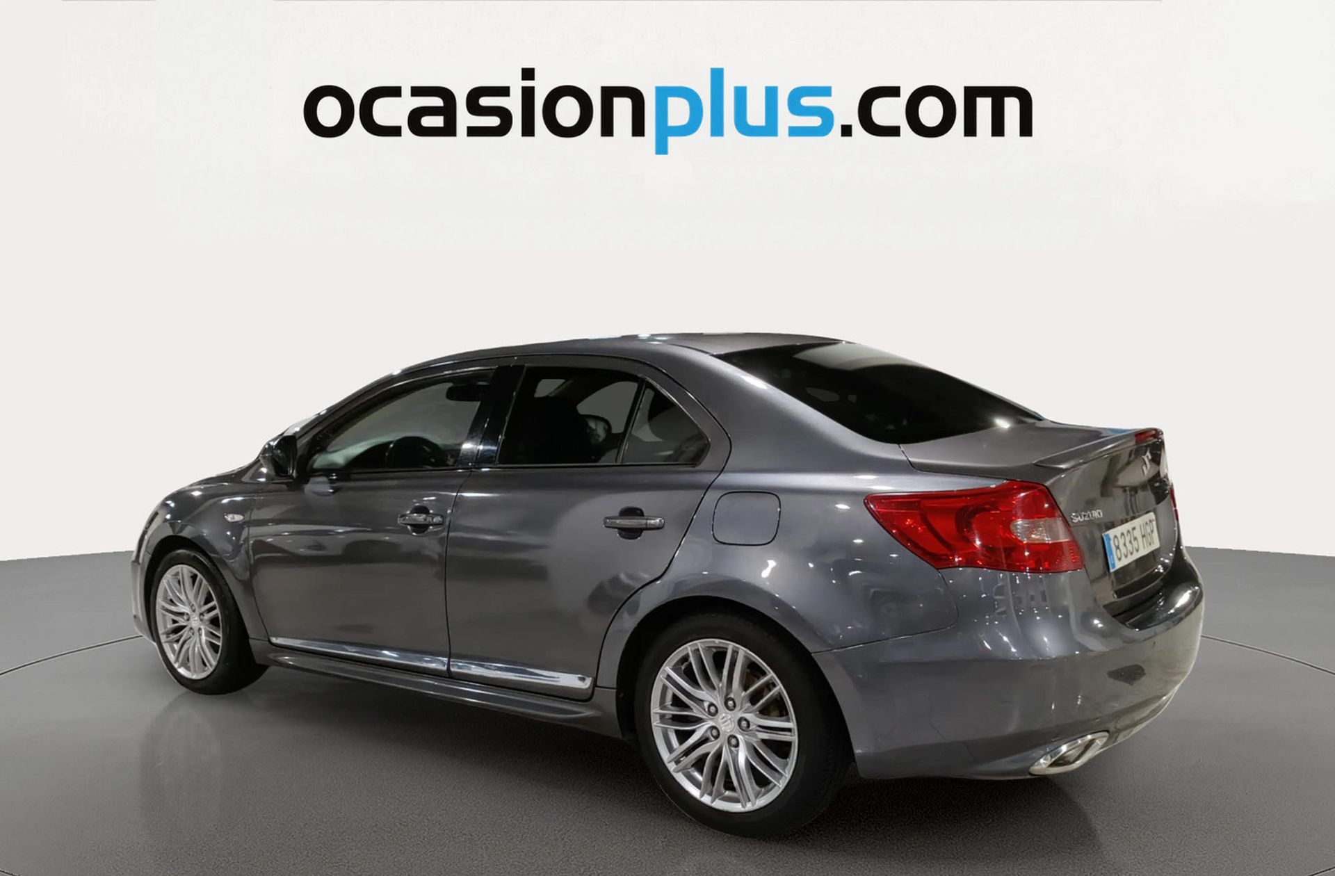 Suzuki Kizashi 2.4 Sport - foto 3