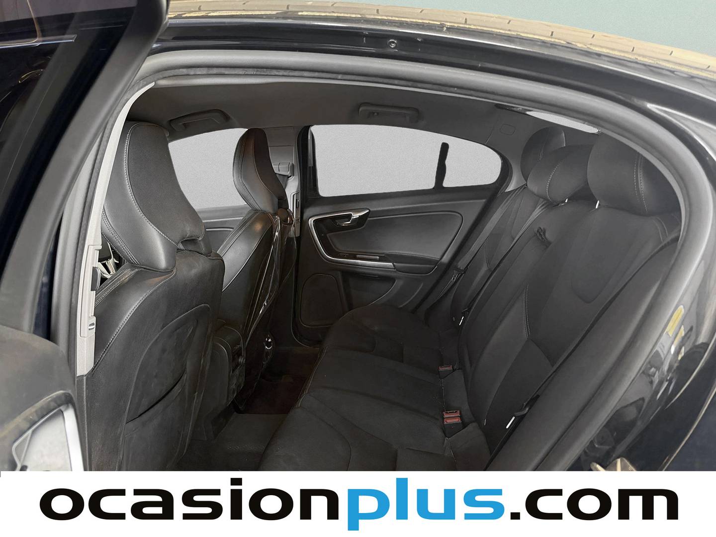 Foto asientos traseros Volvo S60 Volvo S60 D2 Momentum (120 CV)