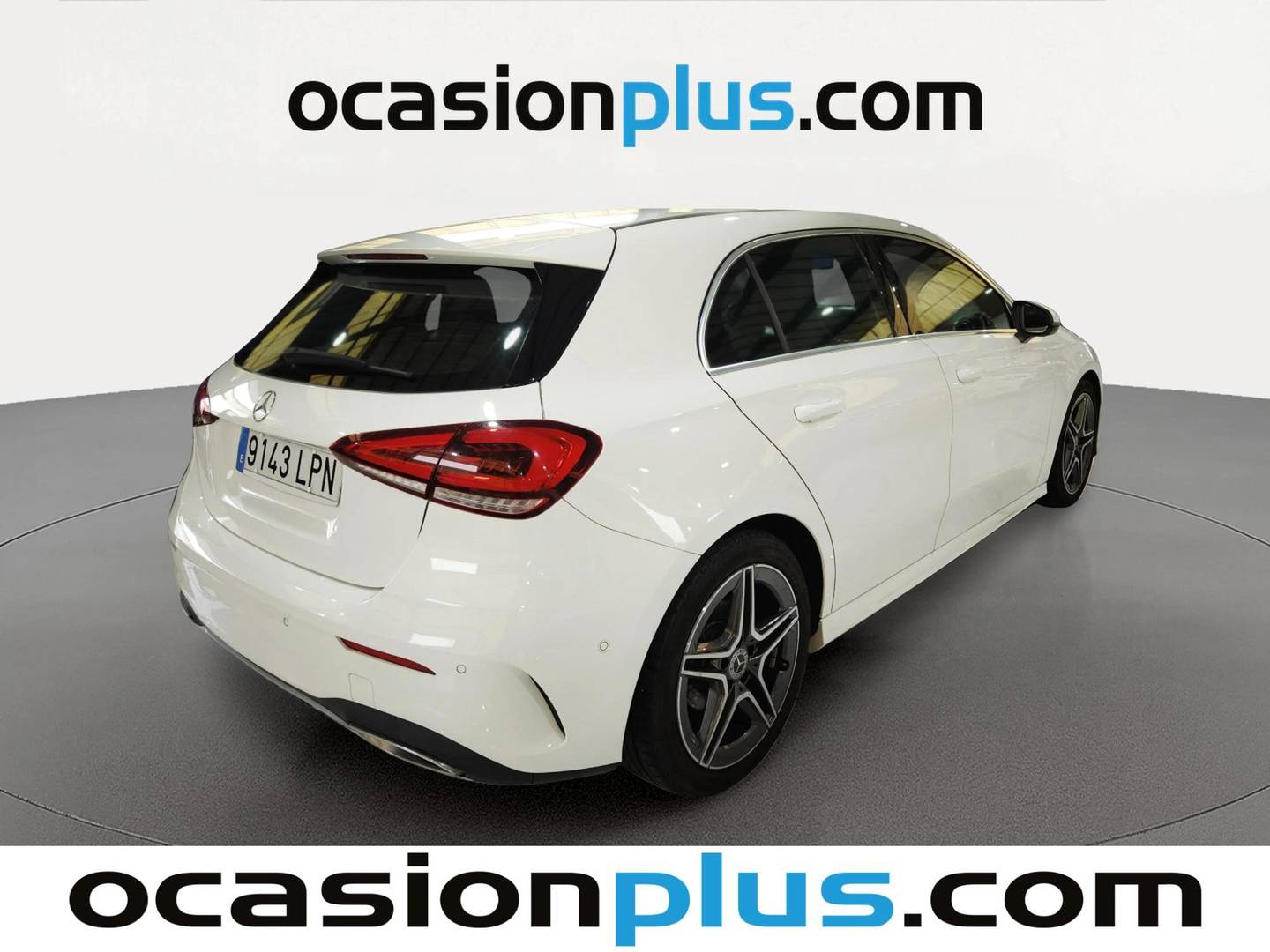 Foto trasera Mercedes Clase A Mercedes Clase A 180 d (116 CV) Pack AMG derecha