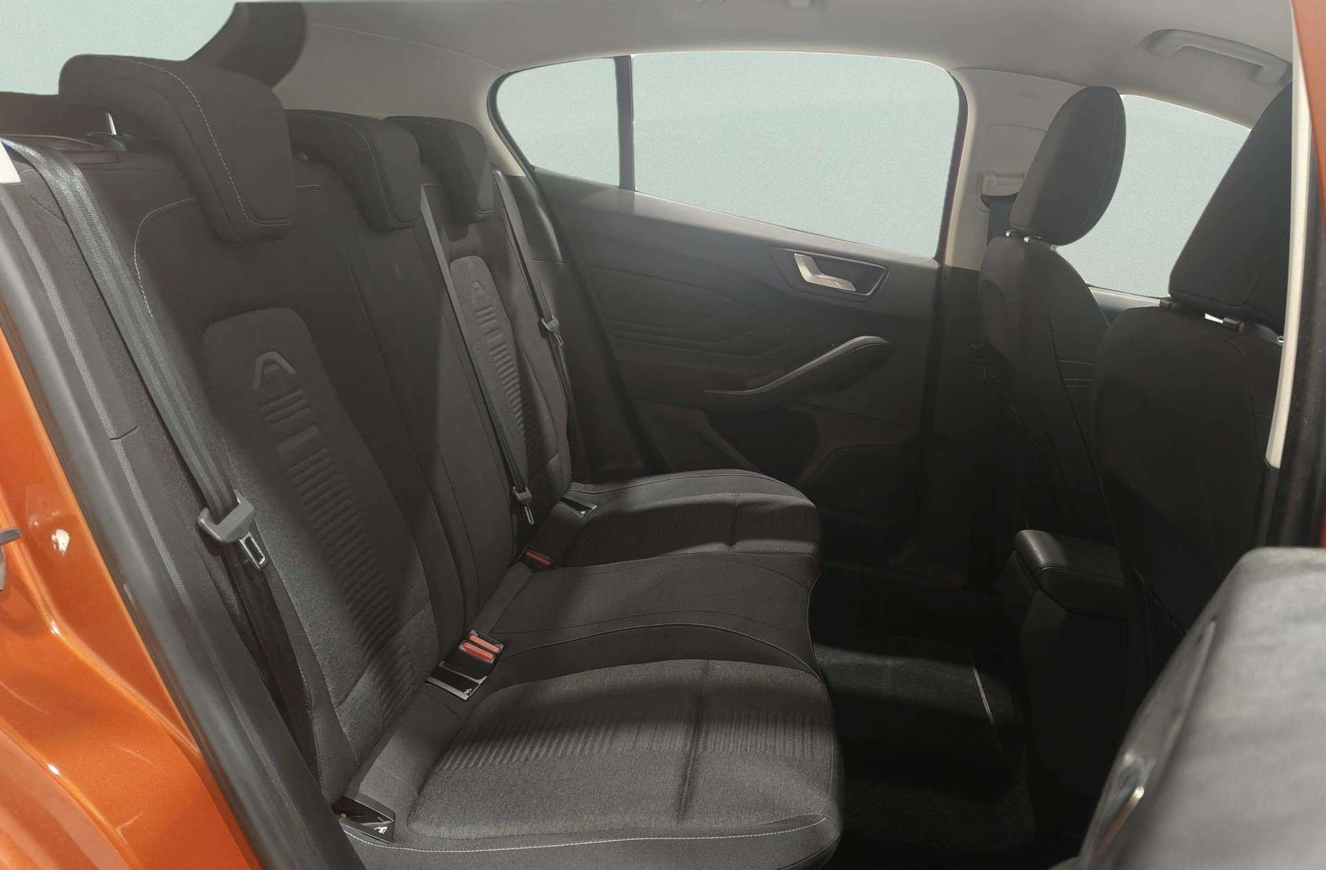 Ford Focus 1.0 EcoBoost Active - foto 22