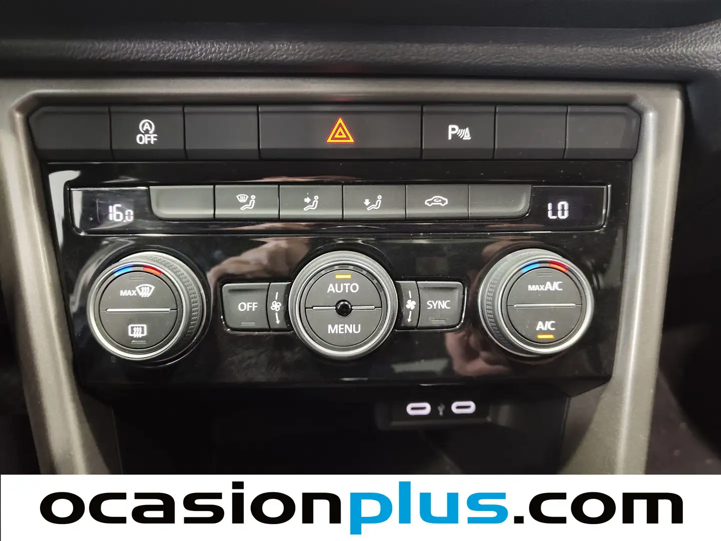 Foto Volkswagen T-Roc Volkswagen T-Roc Advance R-Line 1.5 TSI  (150 CV) DSG