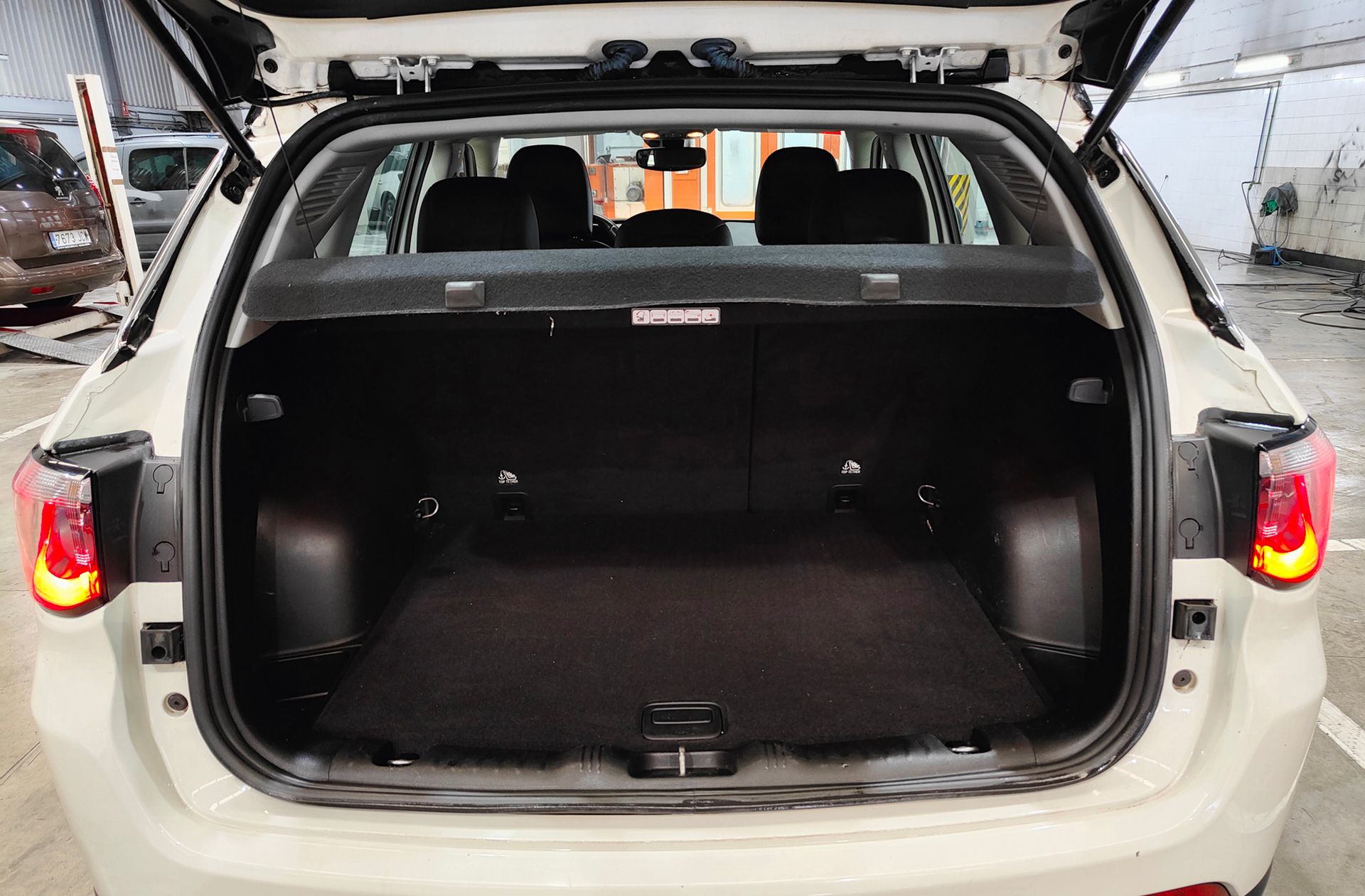Jeep Compass 1.4 MultiAir Longitude 4x2 - foto 14