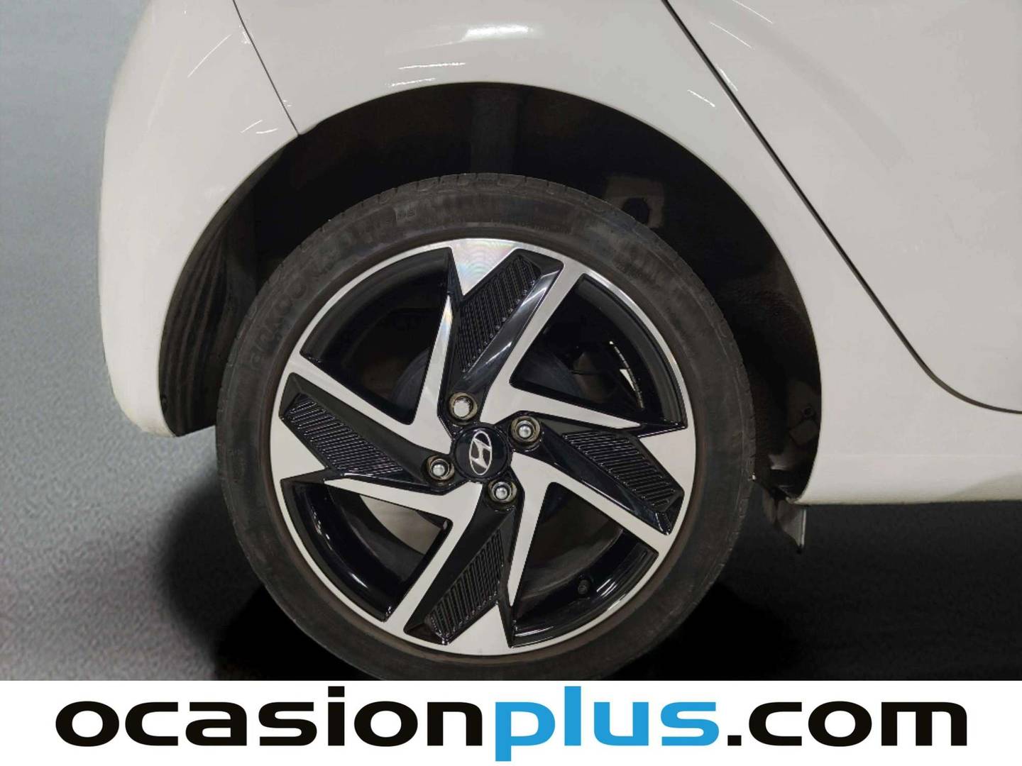 Hyundai i10 Hyundai i10 1.2 Tecno 2C (84 CV) seminuevo
