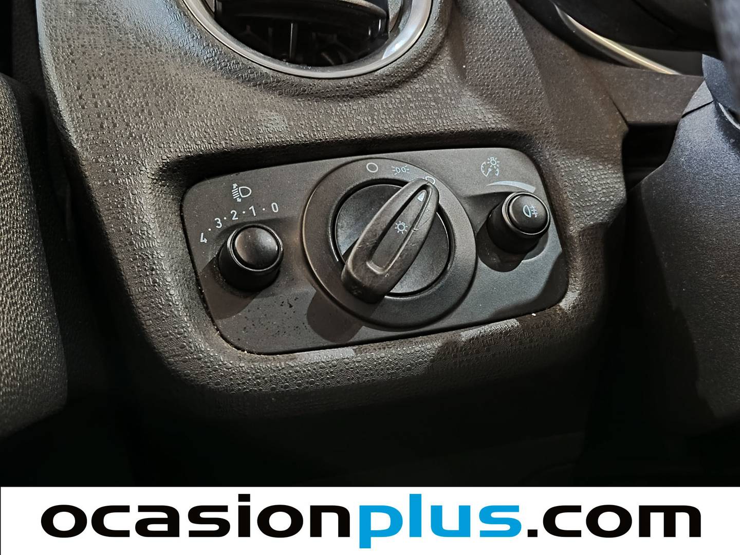 Equipamiento del Ford Fiesta Ford Fiesta 1.5 TDCI Trend (75 CV)