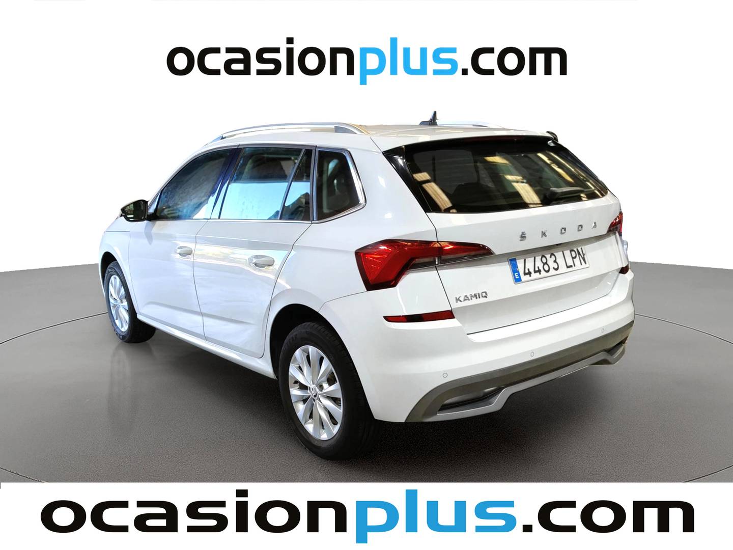 Foto trasera Skoda Kamiq Skoda Kamiq 1.0 TSI Ambition (110 CV) izquierda