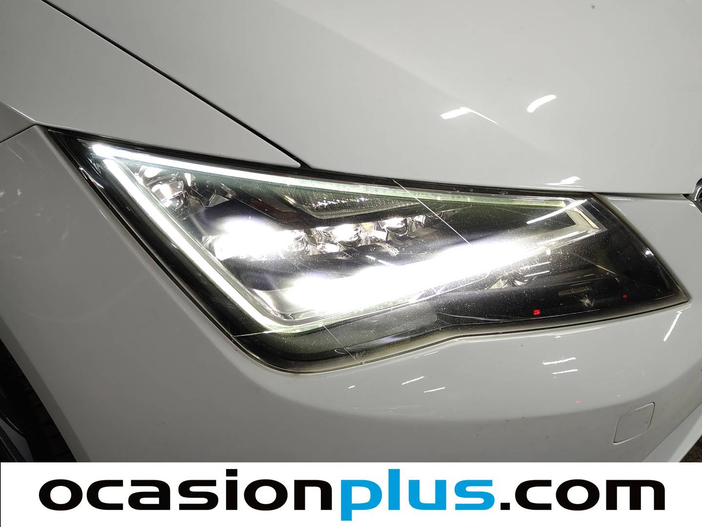Acabados Seat León Seat León 1.6 TDI S&S Style Connect DSG-7 (110 CV)