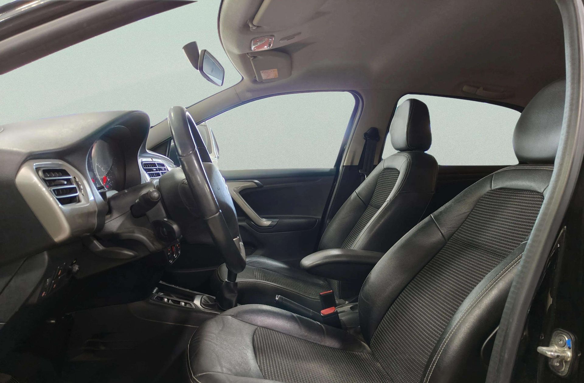 Citroën C-Elysée PureTech 82 Shine - foto 11