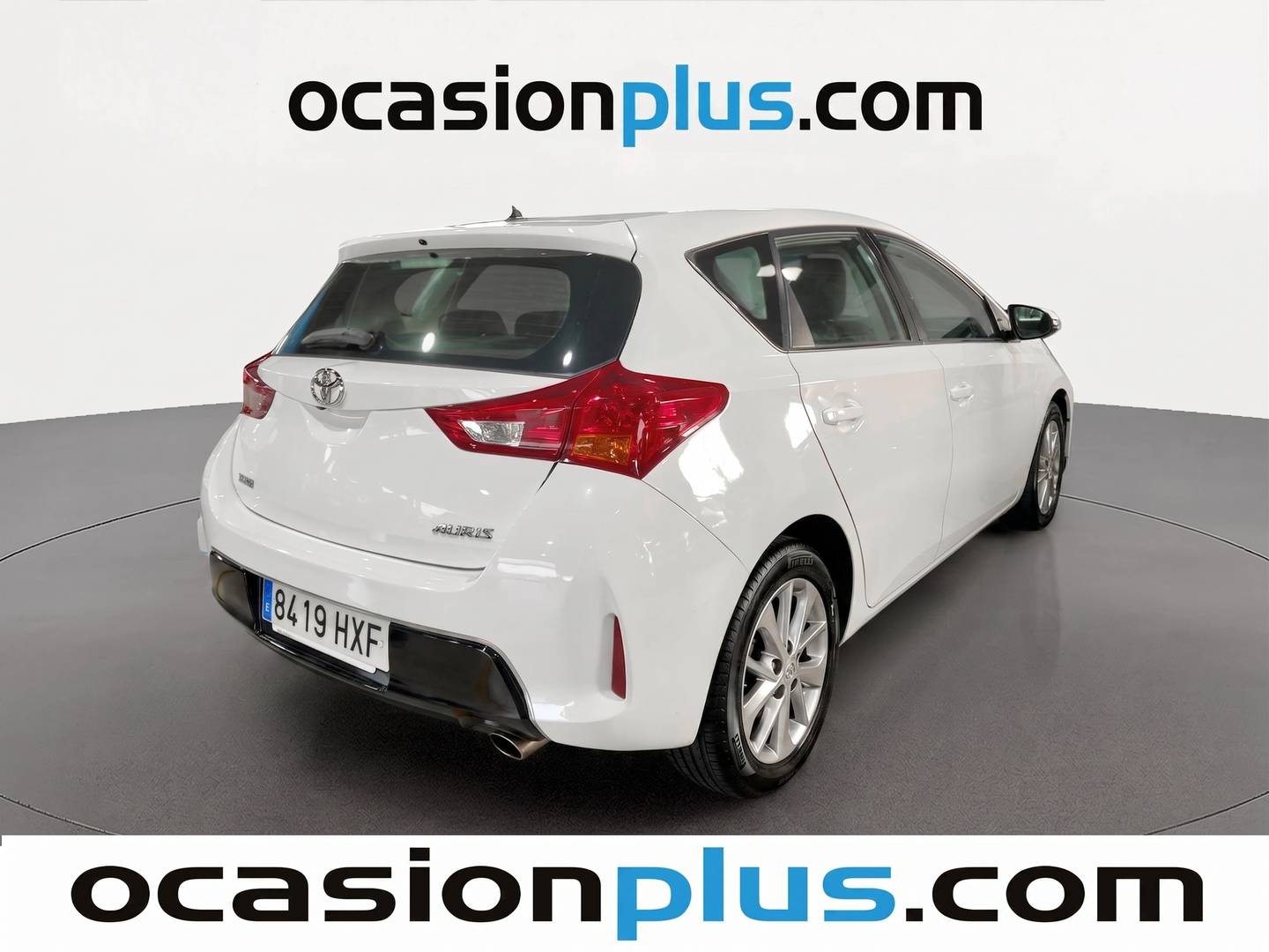 Foto trasera Toyota Auris Toyota Auris 130 Active (132 CV) derecha