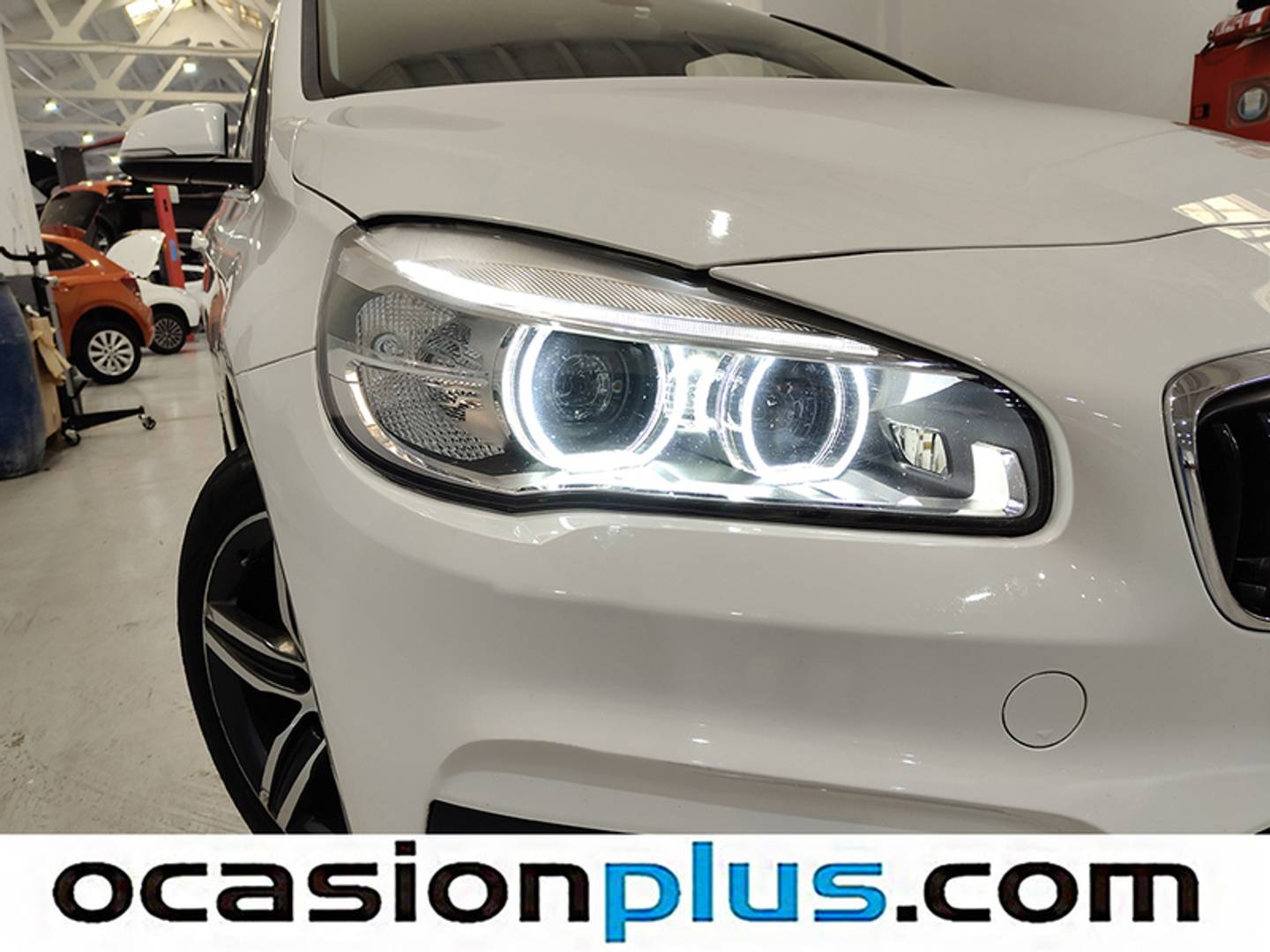 Foto BMW Serie 2 Active Tourer BMW Serie 2 218d Active Tourer (150 CV)