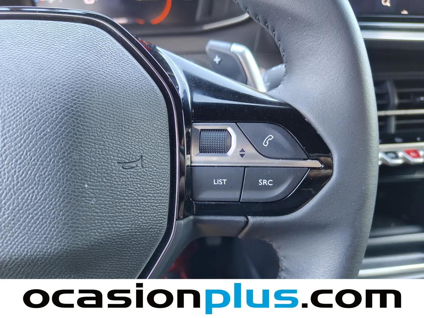 Foto Peugeot 2008 Peugeot 2008 Allure Hybrid eDCS6  (136 CV)