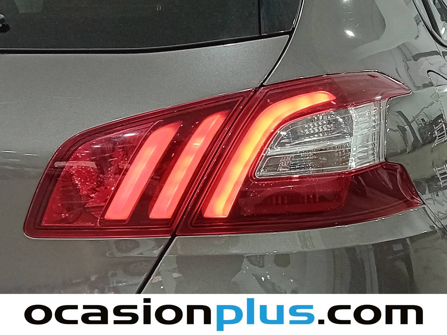 Foto Peugeot 308 Peugeot 308 PureTech 110 S&S Style (110 CV)