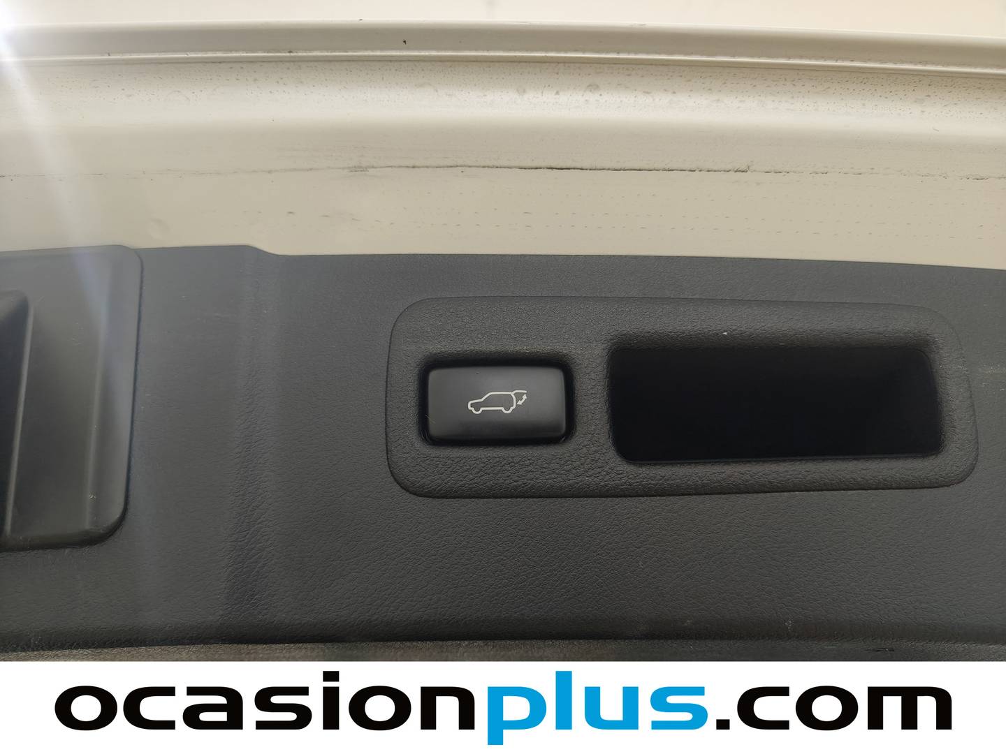 Lexus NX Lexus NX 300h F Sport Panorámico + Navibox 4WD (197 CV) híbrido