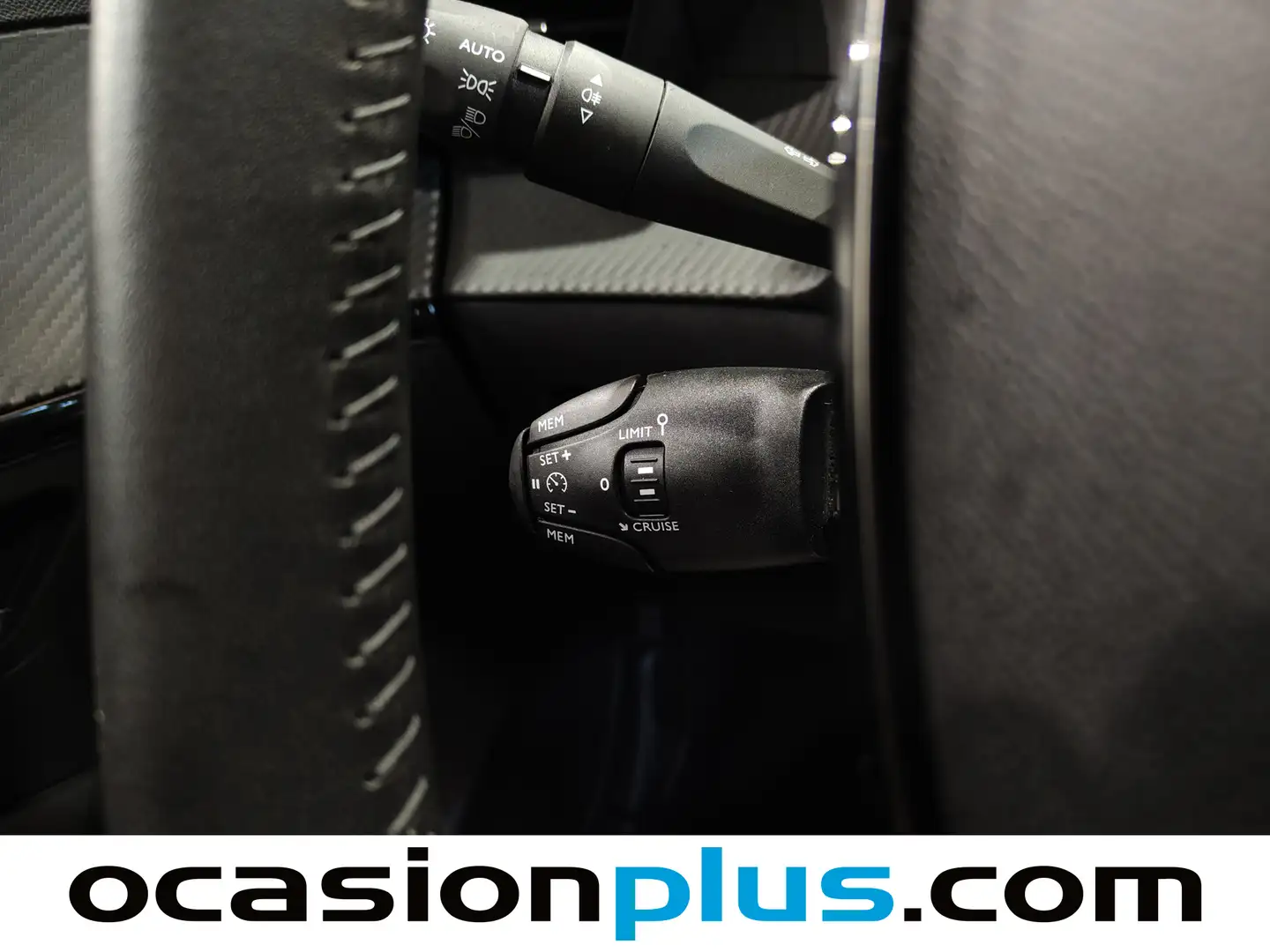 Foto Peugeot 208 Peugeot 208 PureTech 100 Allure (100 CV)