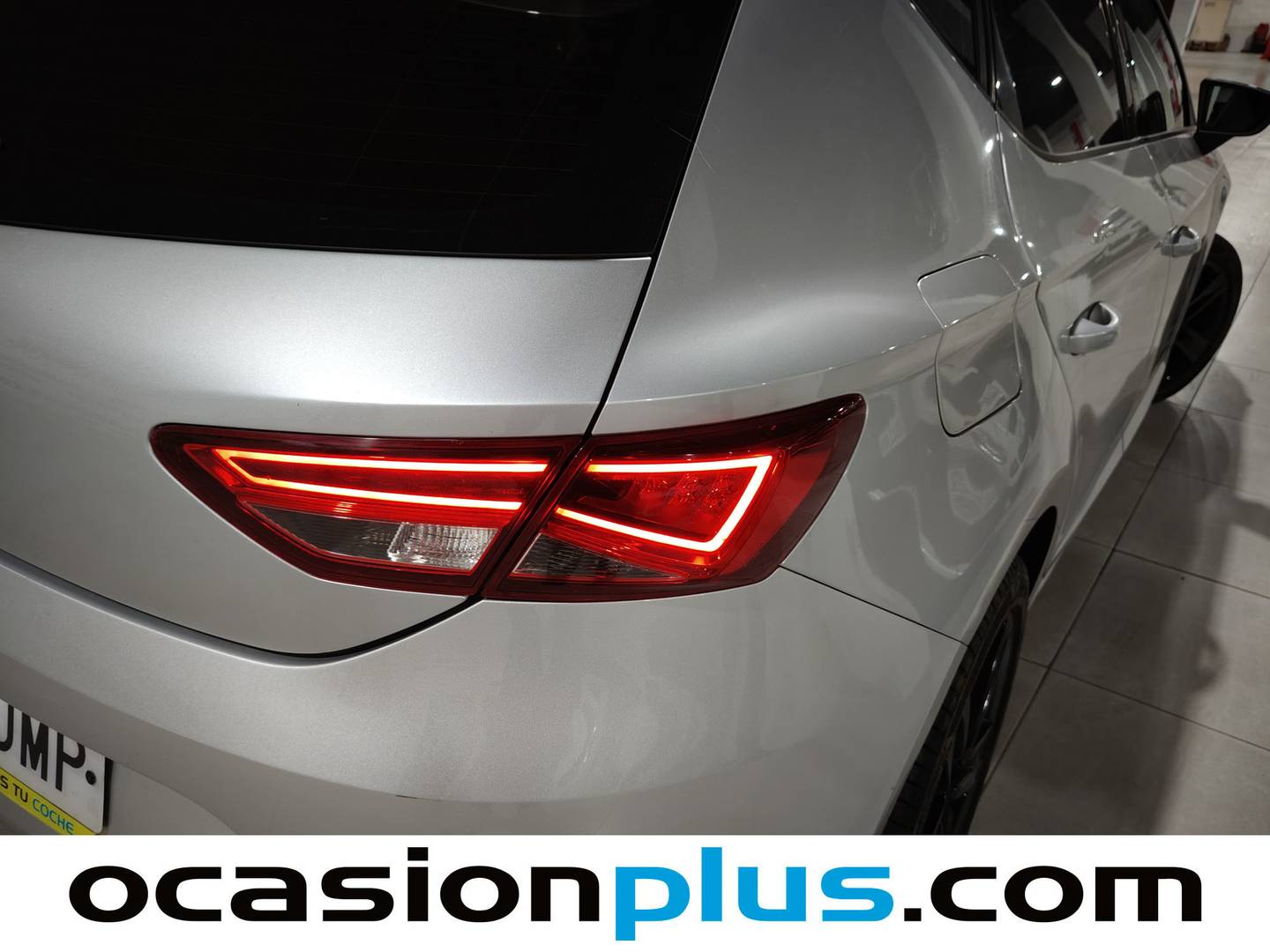 Extras y acabados del Seat León SEAT León 1.6 TDI S&S Style (110 CV)