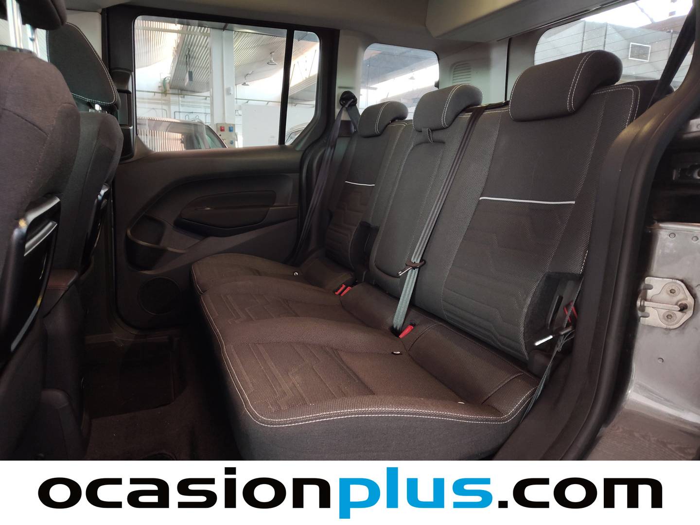 Foto asientos traseros Ford Tourneo Connect FORD Tourneo Connect 1.5 TDCi Titanium Auto (120 CV)