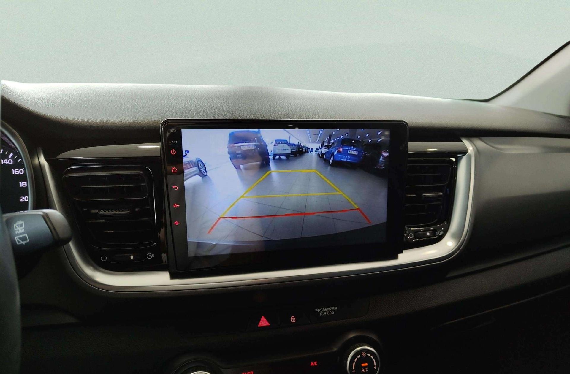Kia Stonic 1.0 T-GDi Drive - foto 8
